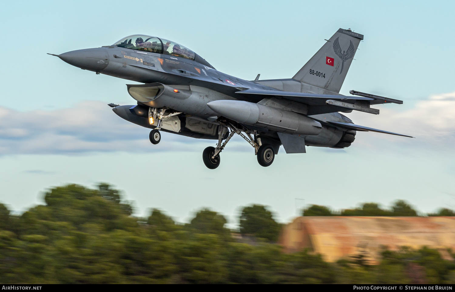 Aircraft Photo of 88-0014 | General Dynamics F-16DG Fighting Falcon | Turkey - Air Force | AirHistory.net #871836