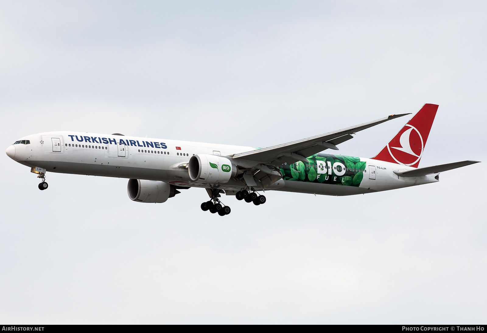 Aircraft Photo of TC-LJH | Boeing 777-3F2/ER | Turkish Airlines | AirHistory.net #872051