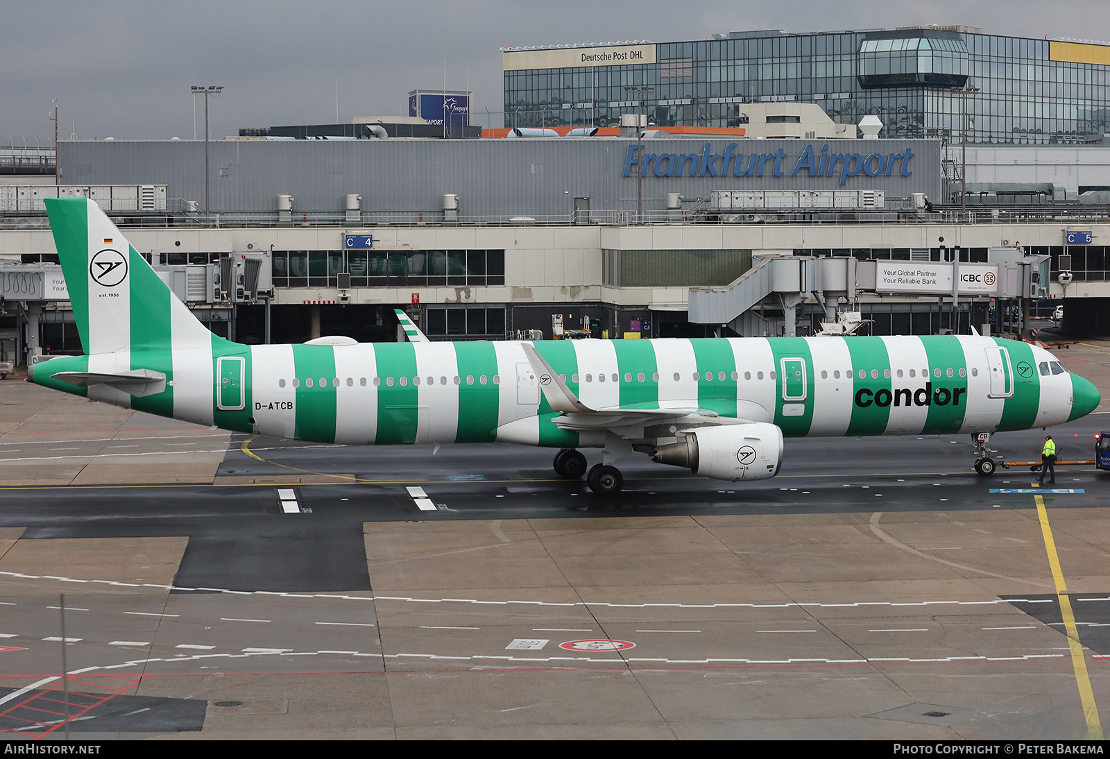 Aircraft Photo of D-ATCB | Airbus A321-211 | Condor Flugdienst | AirHistory.net #872092