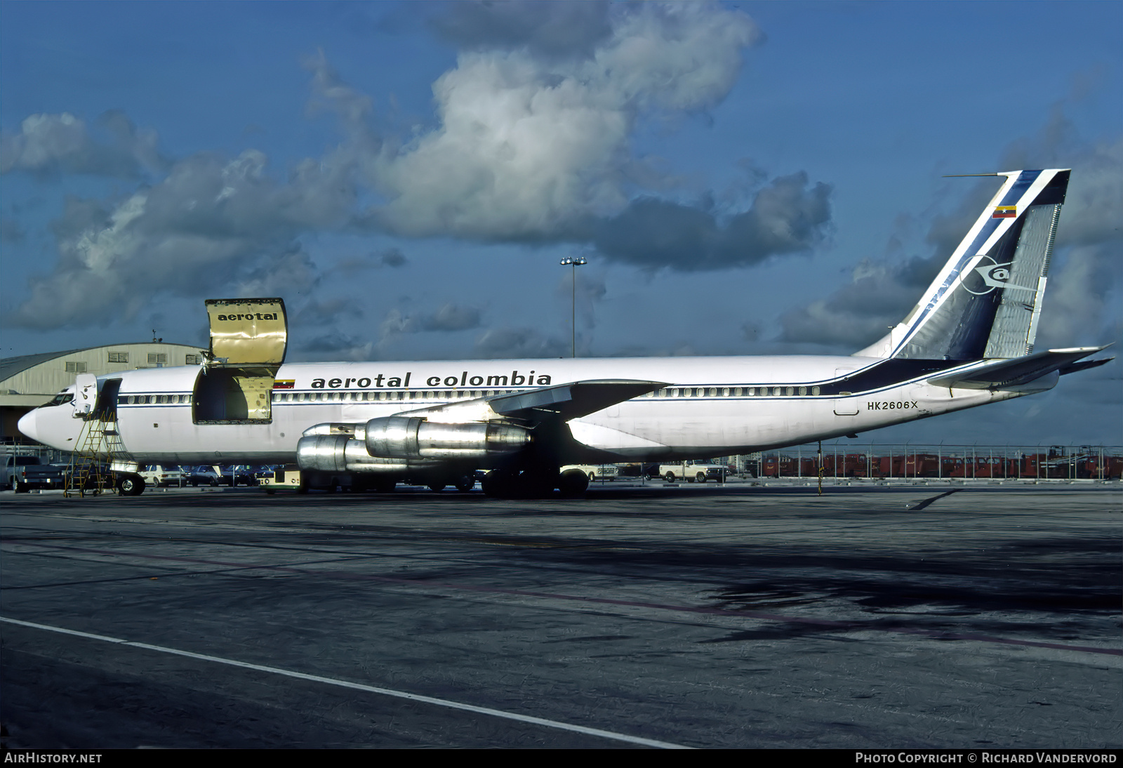 Aircraft Photo of HK-2606X | Boeing 707-373C | Aerotal - Aerolíneas Territoriales de Colombia | AirHistory.net #872223