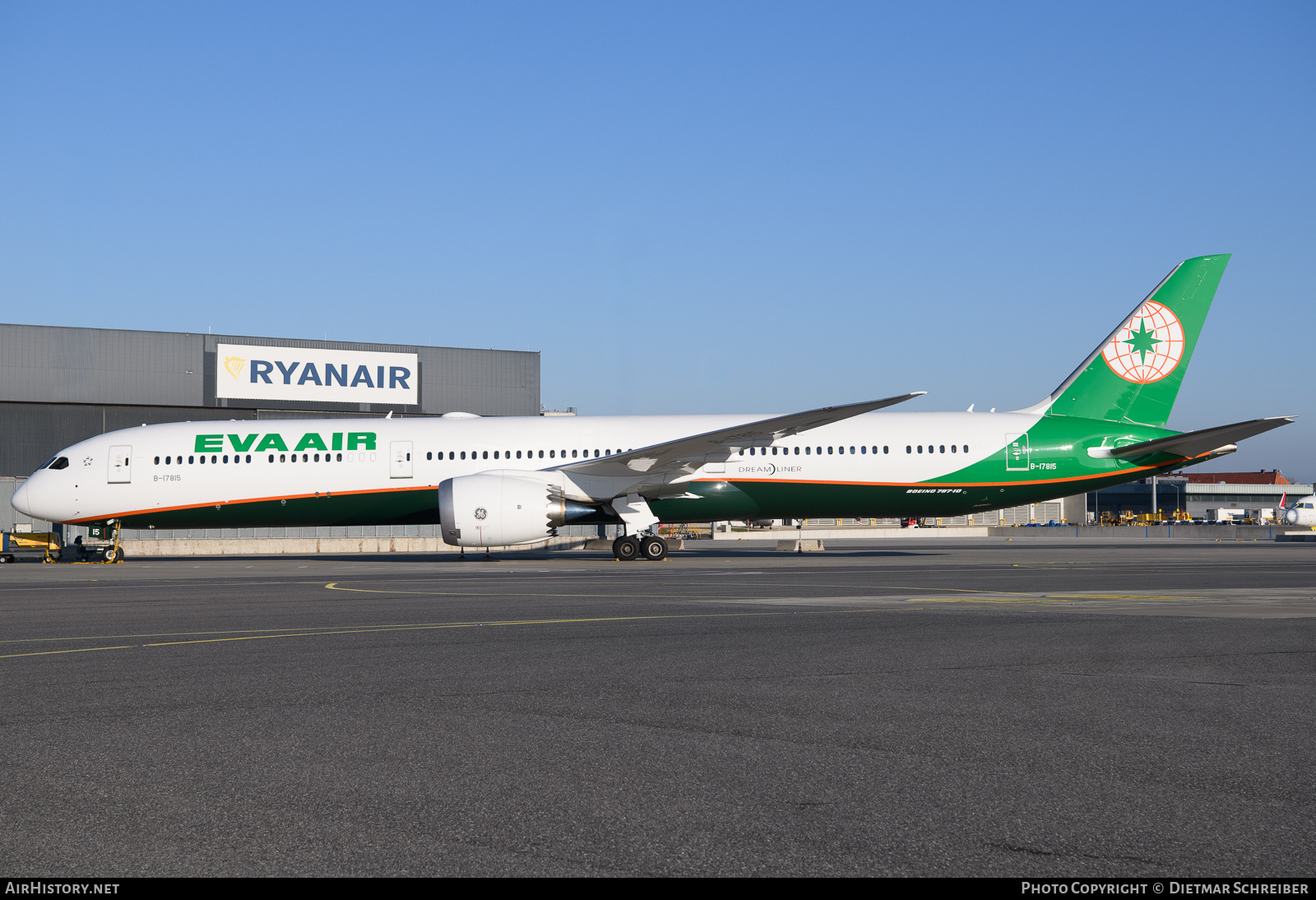 Aircraft Photo of B-17815 | Boeing 787-10 Dreamliner | EVA Air | AirHistory.net #872341