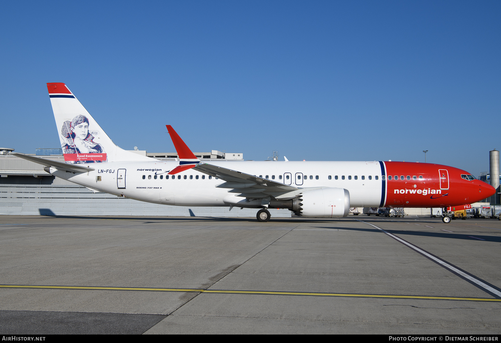 Aircraft Photo of LN-FGJ | Boeing 737-8 Max 8 | Norwegian | AirHistory.net #872362