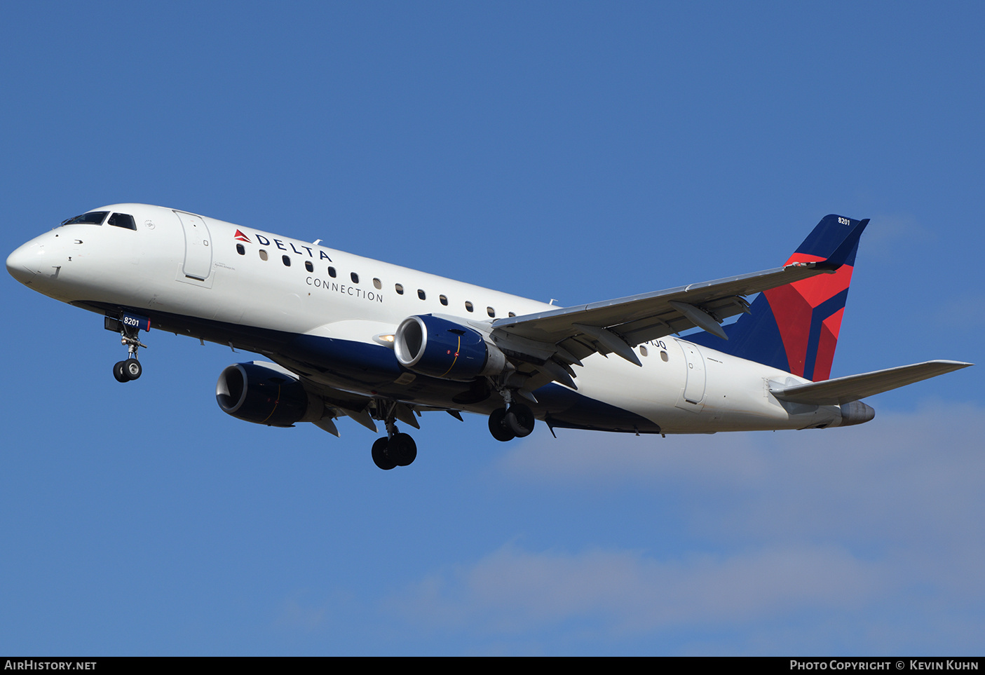 Aircraft Photo of N201JQ | Embraer 175LR (ERJ-170-200LR) | Delta Connection | AirHistory.net #872595
