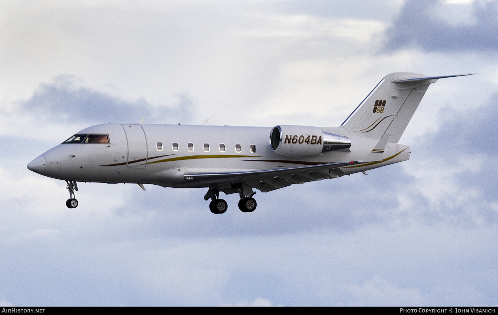 Aircraft Photo of N604BA | Bombardier Challenger 604 (CL-600-2B16) | AirHistory.net #872652