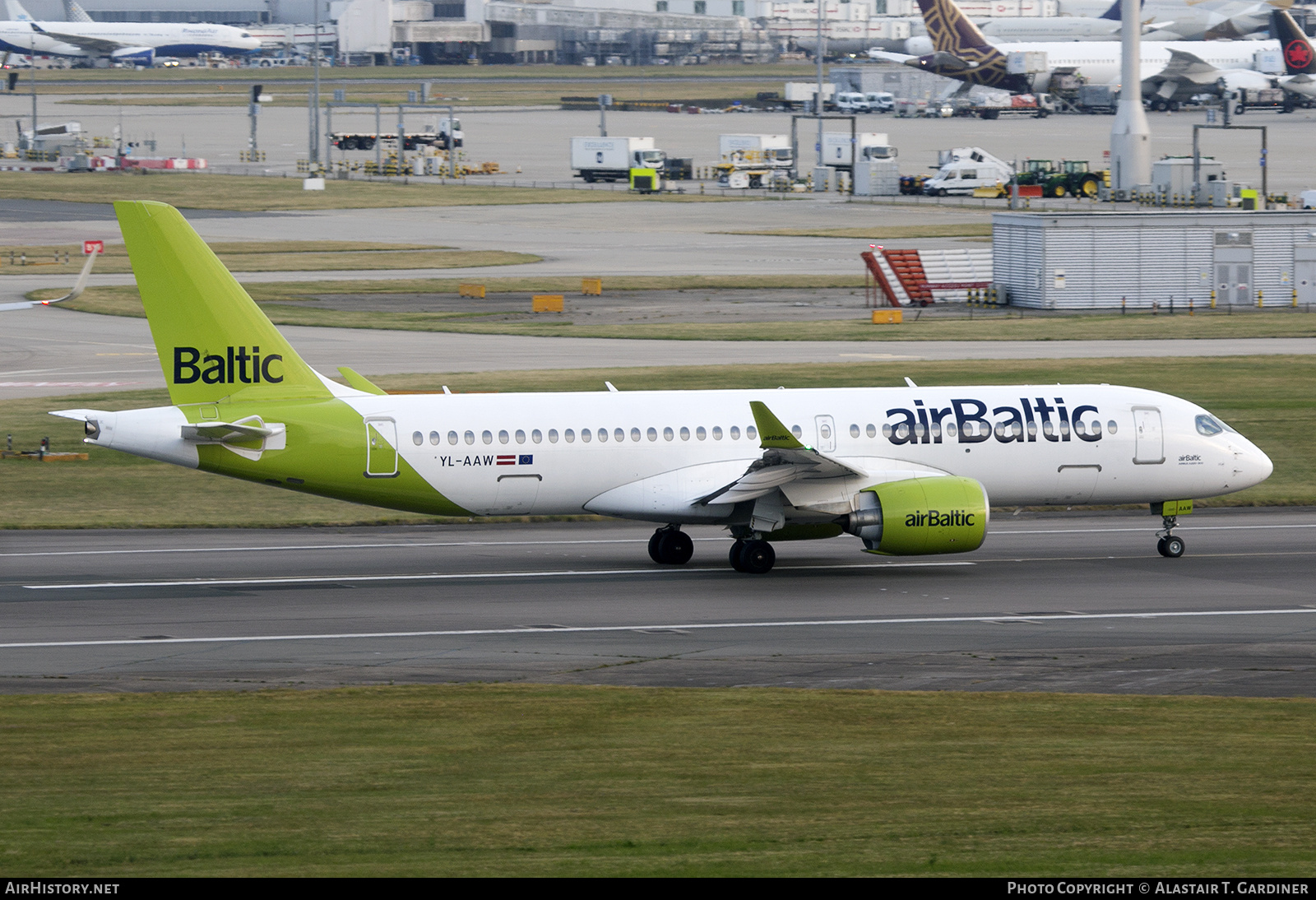Aircraft Photo of YL-AAW | Airbus A220-371 (BD-500-1A11) | AirBaltic | AirHistory.net #872738