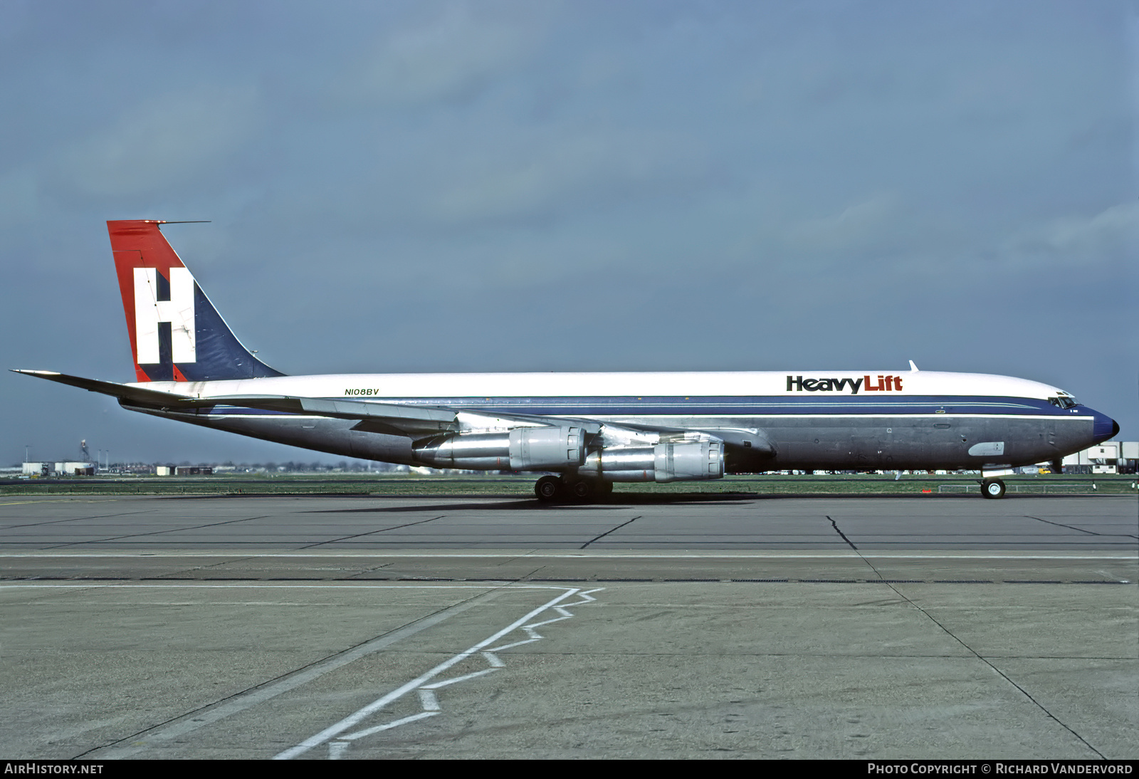 Aircraft Photo of N108BV | Boeing 707-323C | HeavyLift Cargo Airlines | AirHistory.net #872746