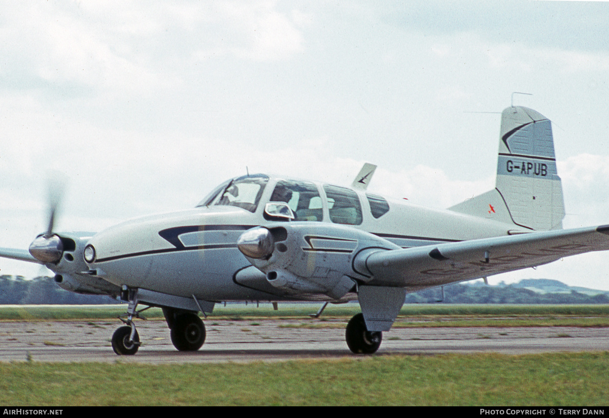 Aircraft Photo of G-APUB | Beech 95 Travel Air | AirHistory.net #872748