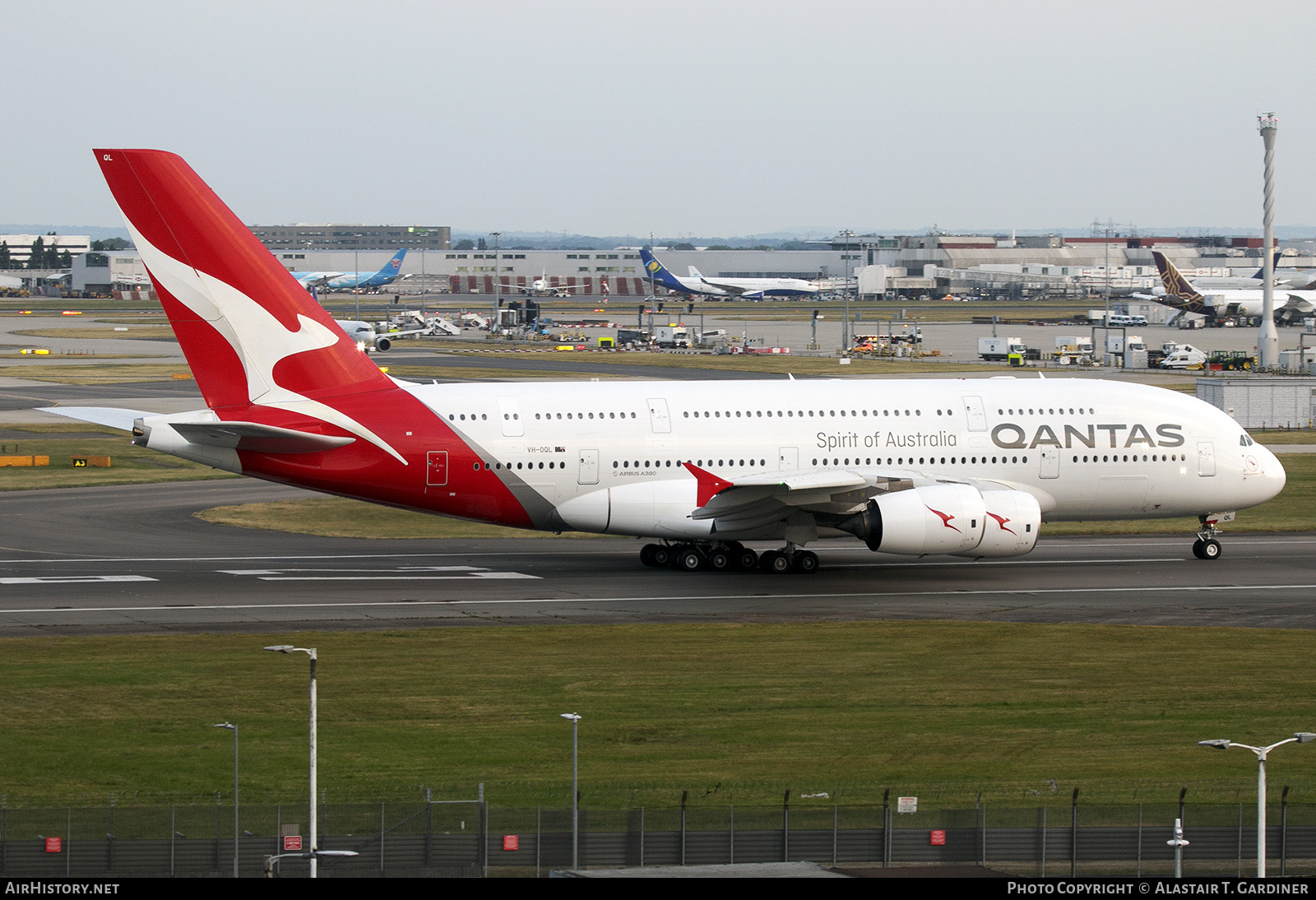 Aircraft Photo of VH-OQL | Airbus A380-842 | Qantas | AirHistory.net #872759