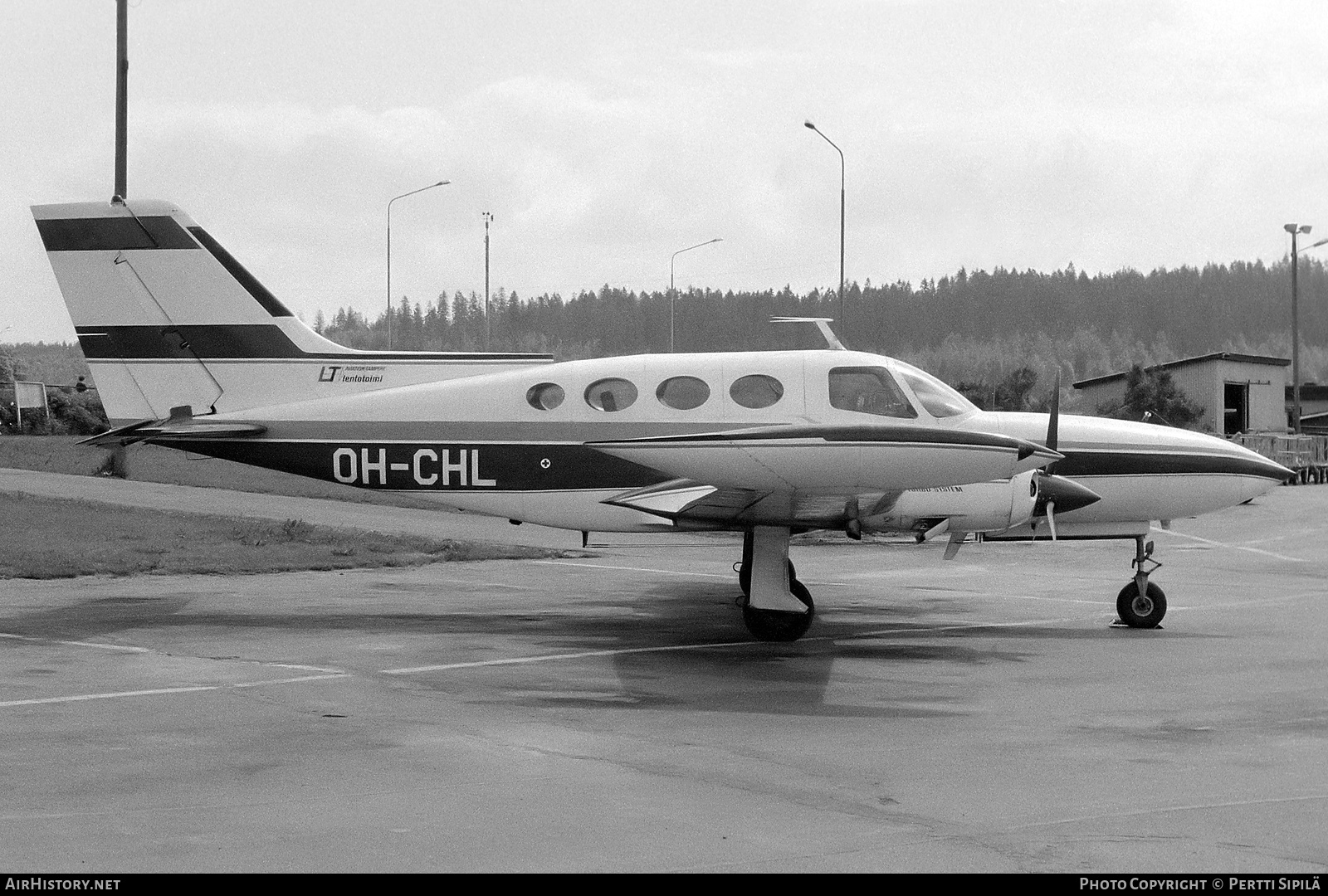 Aircraft Photo of OH-CHL | Cessna 402B | Lentotoimi | AirHistory.net #872774