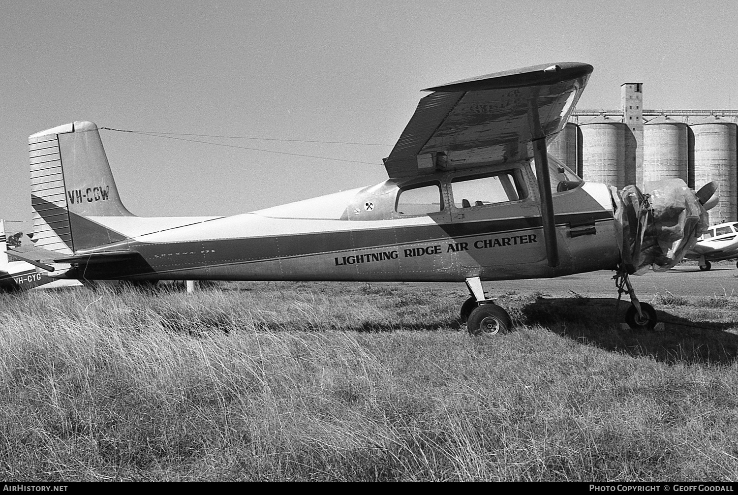 Aircraft Photo of VH-COW | Cessna 172 | Lightning Ridge Air Charter | AirHistory.net #872844