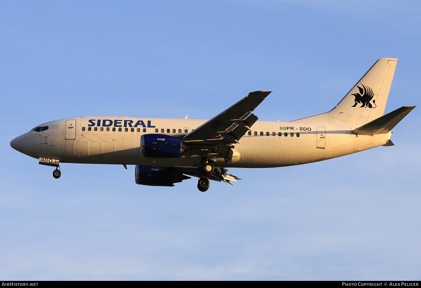 Aircraft Photo of PR-SDO | Boeing 737-3B3(QC) | Sideral Linhas Aéreas | AirHistory.net #872846
