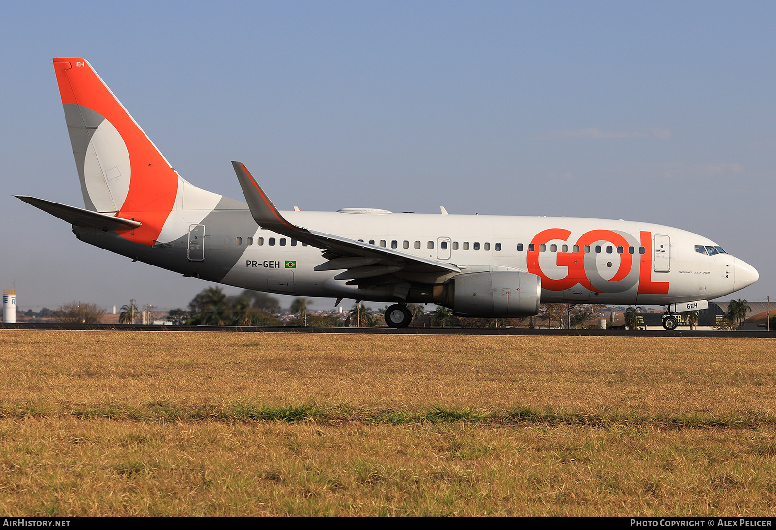 Aircraft Photo of PR-GEH | Boeing 737-76N | GOL Linhas Aéreas | AirHistory.net #872889
