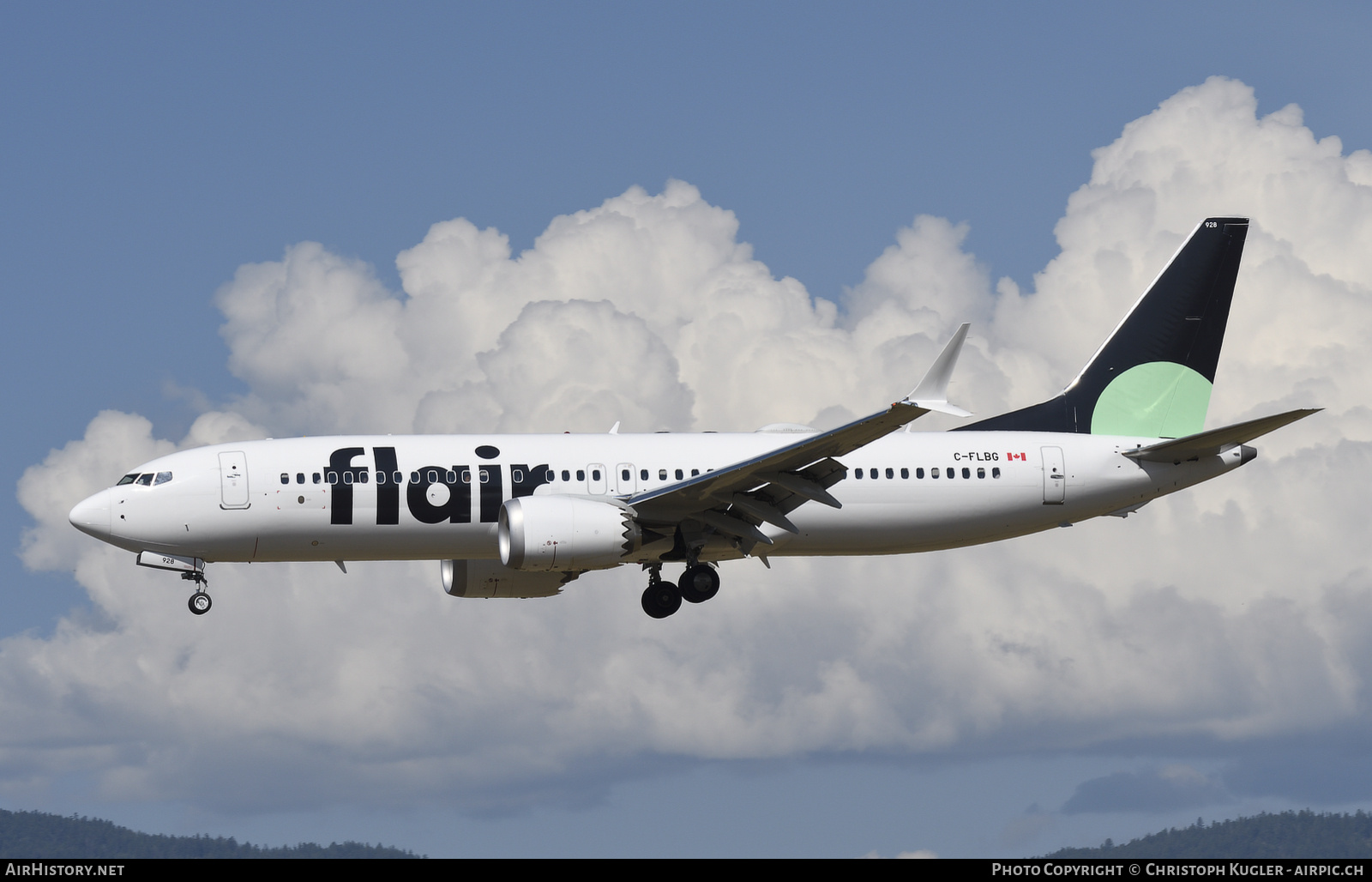 Aircraft Photo of C-FLBG | Boeing 737-8 Max 8 | Flair Airlines | AirHistory.net #872930