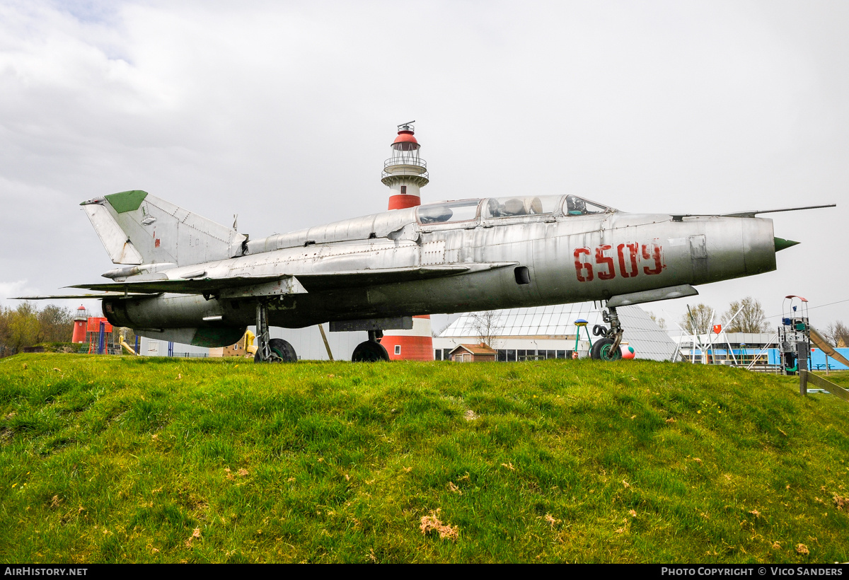 Aircraft Photo of 6509 | Mikoyan-Gurevich MiG-21UM | Poland - Air Force | AirHistory.net #872952