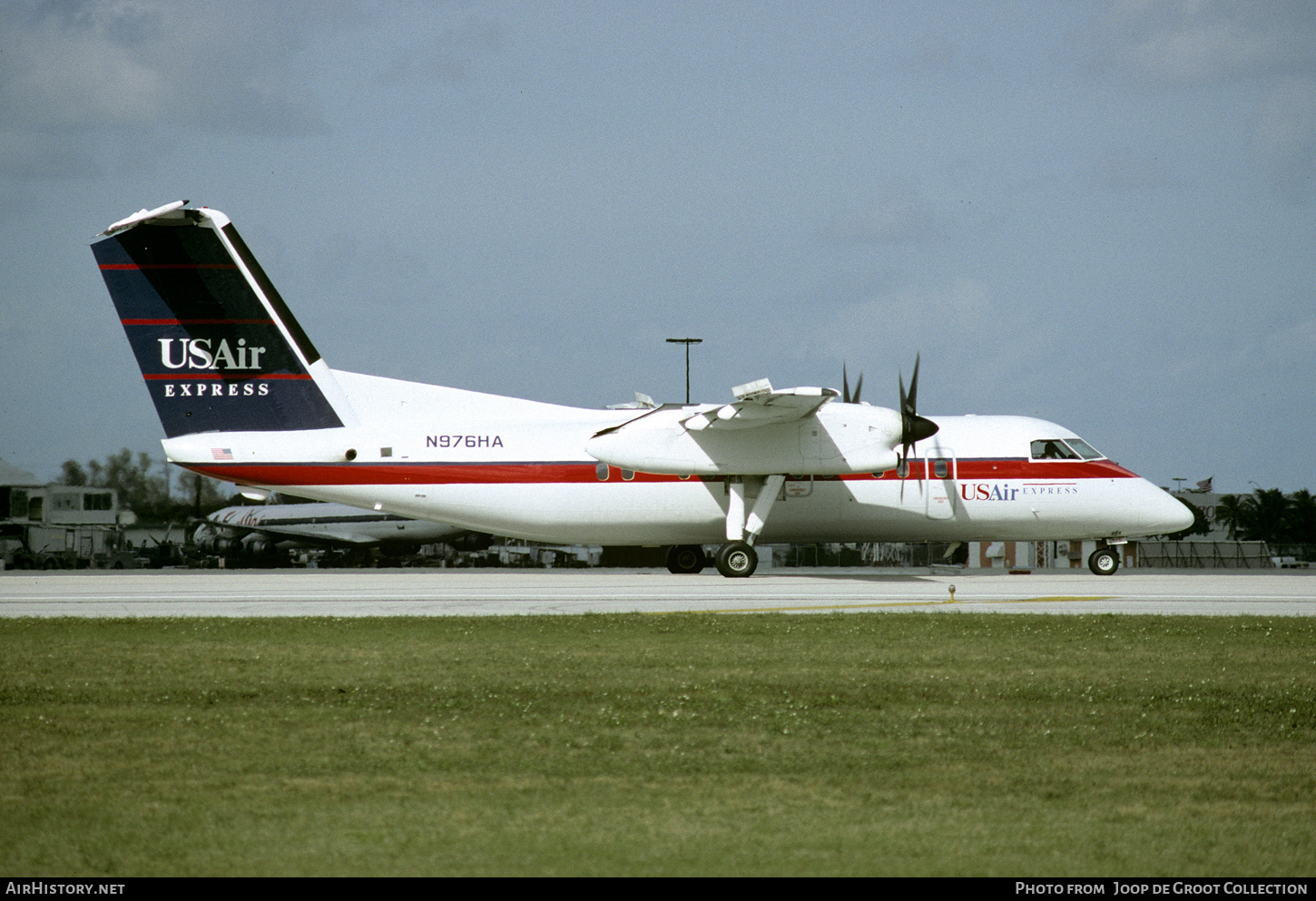 Aircraft Photo of N976HA | De Havilland Canada DHC-8-102 Dash 8 | USAir Express | AirHistory.net #872997