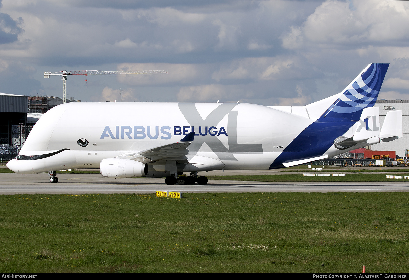 Aircraft Photo of F-GXLG | Airbus A330-743L Beluga XL | Airbus Transport International | AirHistory.net #873016