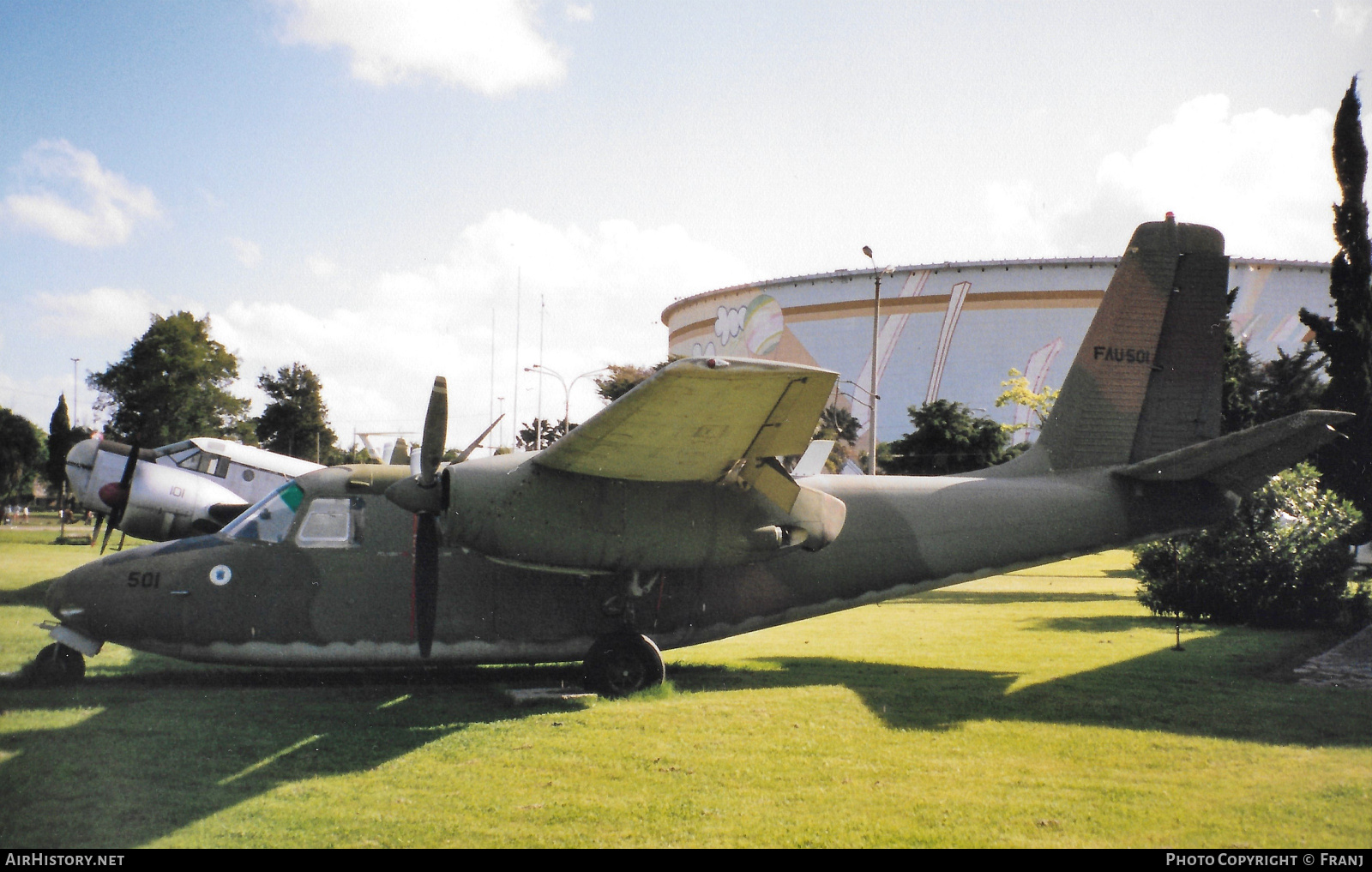 Aircraft Photo of 501 | Aero 680 Commander Super | Uruguay - Air Force | AirHistory.net #873063
