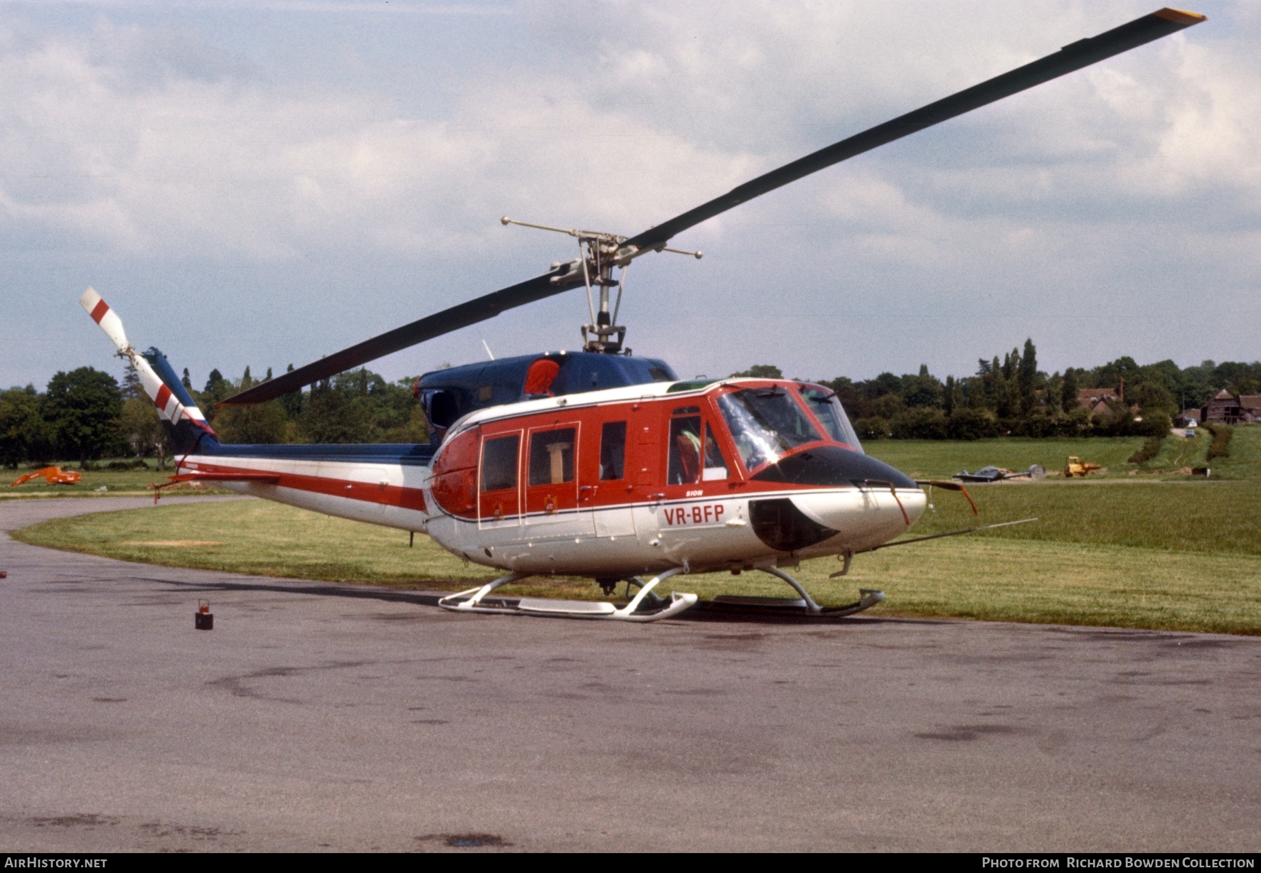 Aircraft Photo of VR-BFP | Bell 212 | AirHistory.net #873105