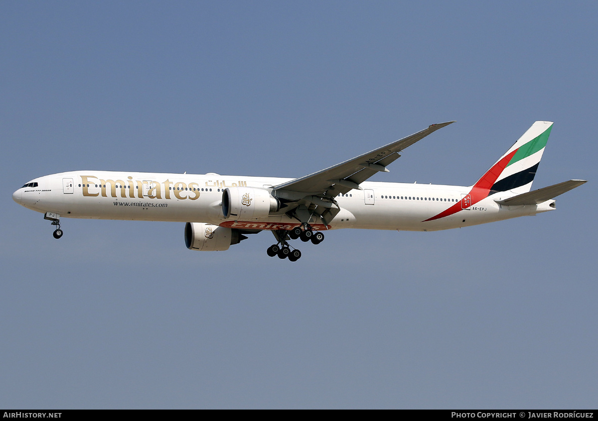 Aircraft Photo of A6-EPJ | Boeing 777-31H/ER | Emirates | AirHistory.net #873259