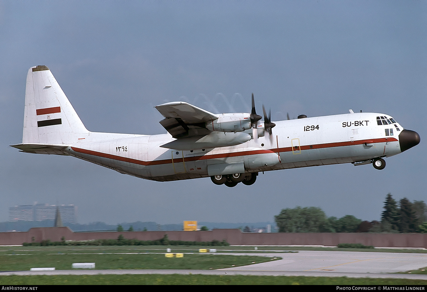 Aircraft Photo of 1294 / SU-BKT / ۱۲۸٤ | Lockheed C-130H-30 Hercules (L-382) | Egypt - Air Force | AirHistory.net #873274