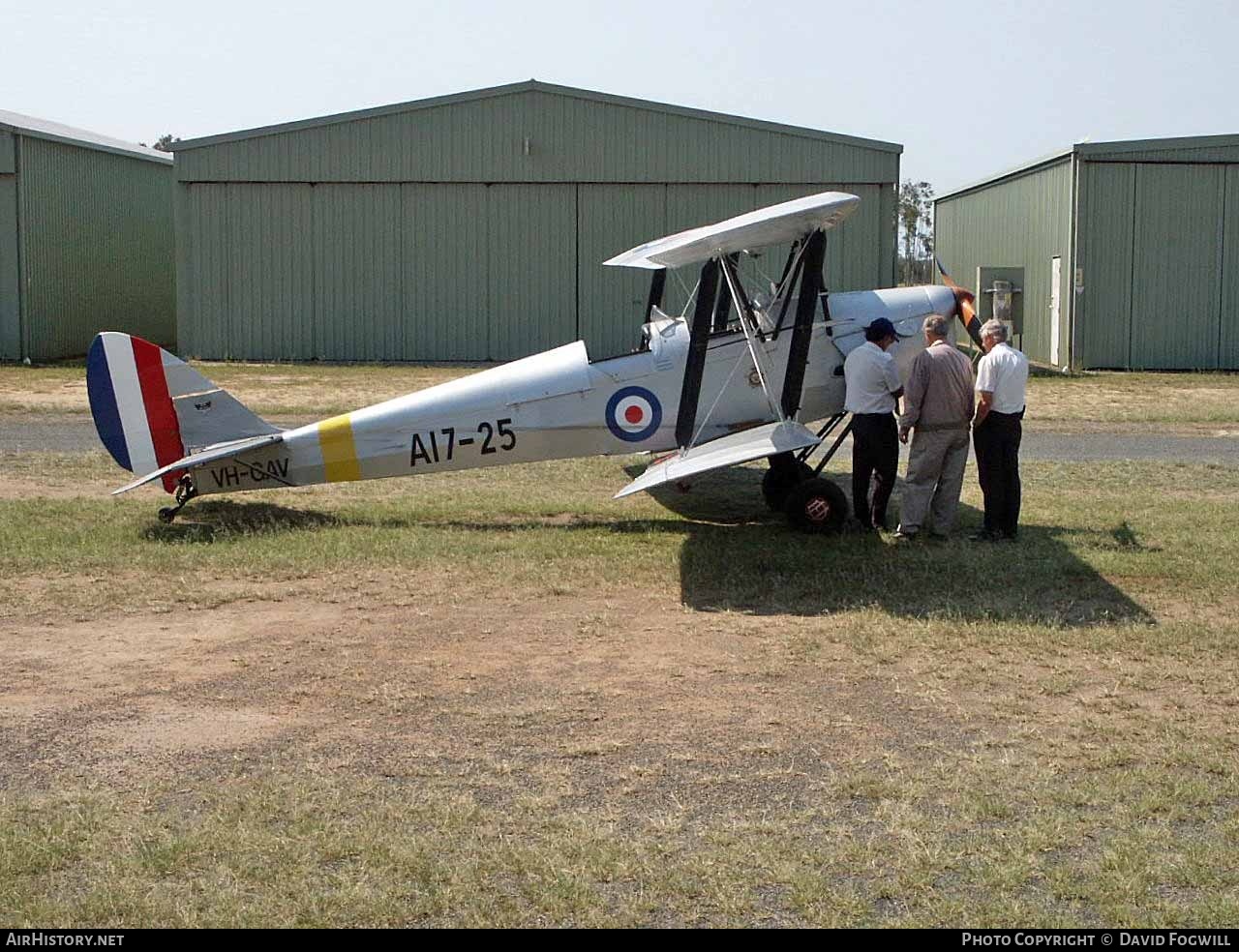 Aircraft Photo of VH-GAV / A17-25 | De Havilland D.H. 82A Tiger Moth | Australia - Air Force | AirHistory.net #873279
