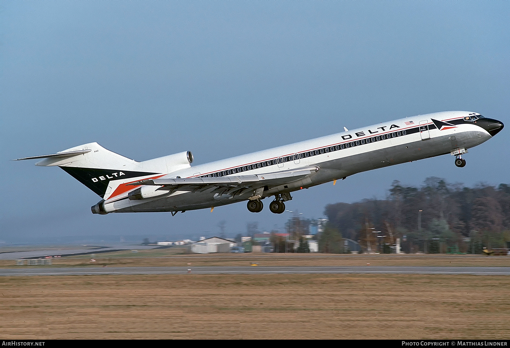 Aircraft Photo of N8889Z | Boeing 727-225 | Delta Air Lines | AirHistory.net #873281