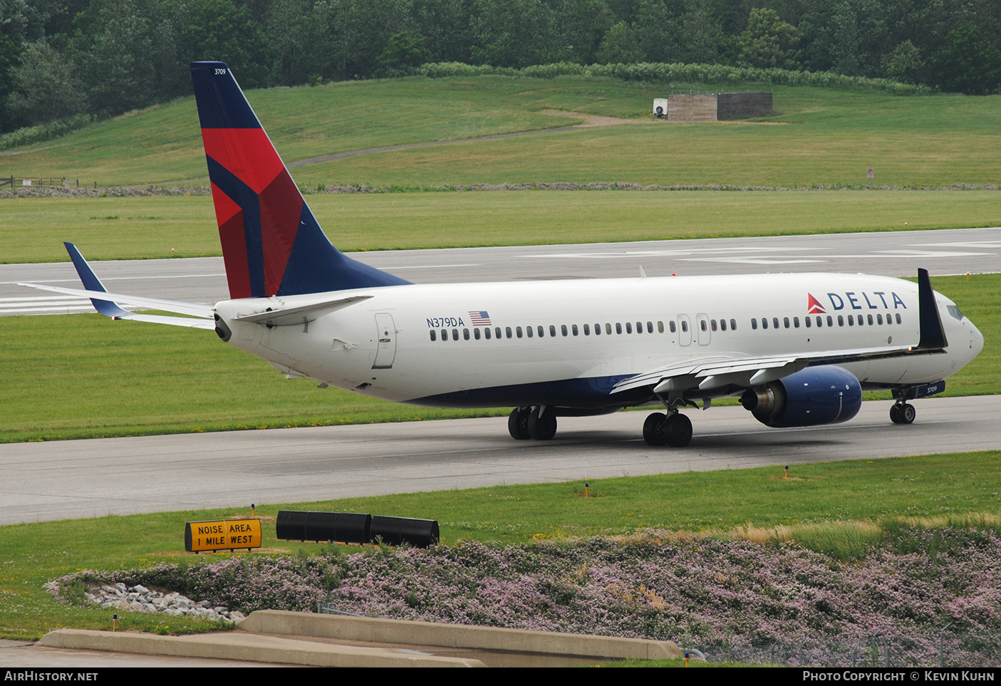 Aircraft Photo of N379DA | Boeing 737-832 | Delta Air Lines | AirHistory.net #873324