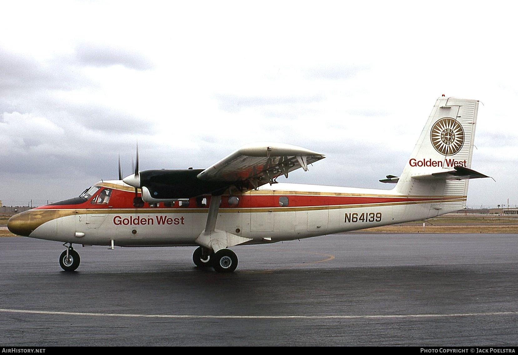 Aircraft Photo of N64139 | De Havilland Canada DHC-6-200 Twin Otter | Golden West Airlines | AirHistory.net #873456