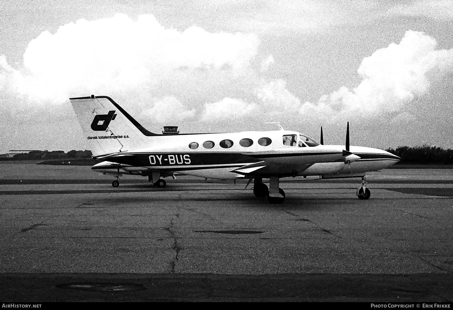 Aircraft Photo of OY-BUS | Cessna 421B Golden Eagle | Dansk Totalentreprise | AirHistory.net #873596