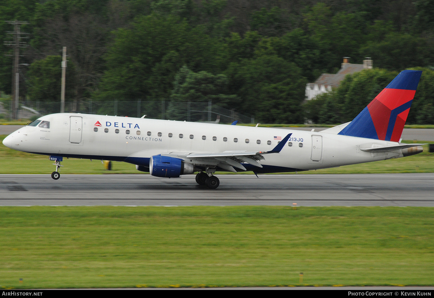 Aircraft Photo of N213JQ | Embraer 175LR (ERJ-170-200LR) | Delta Connection | AirHistory.net #873600