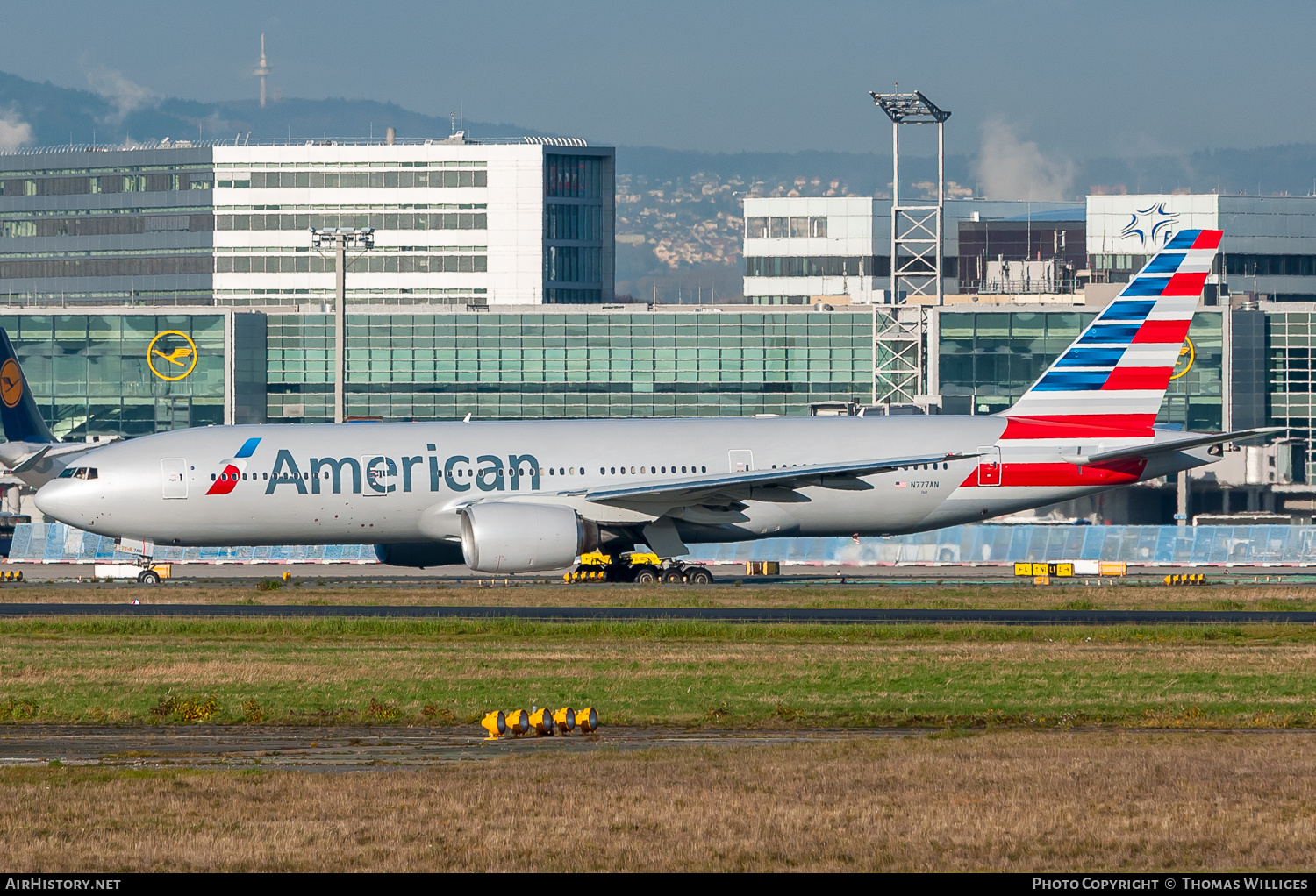 Aircraft Photo of N777AN | Boeing 777-223/ER | American Airlines | AirHistory.net #873627