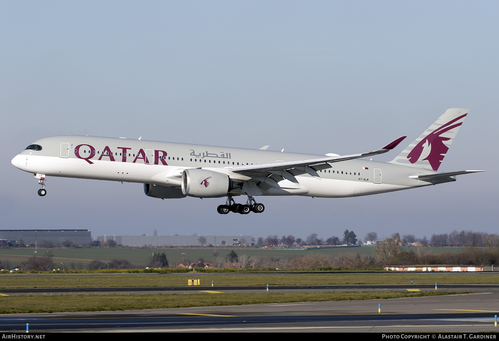 Aircraft Photo of A7-ALW | Airbus A350-941 | Qatar Airways | AirHistory.net #873727