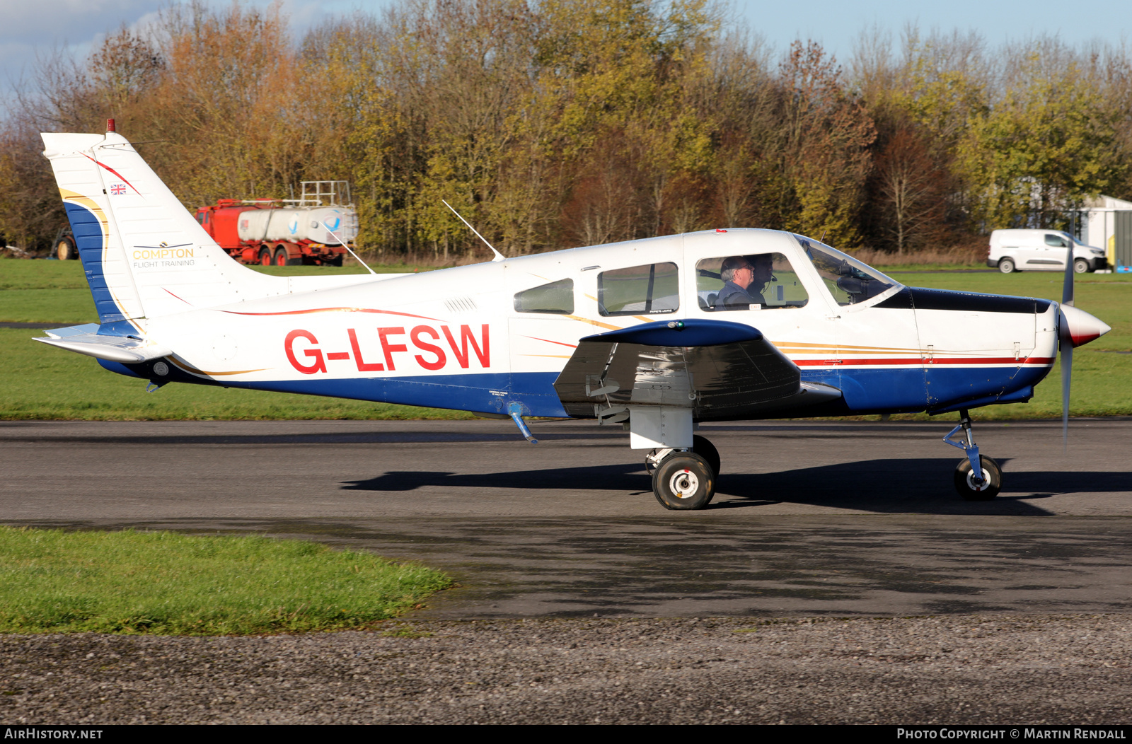 Aircraft Photo of G-LFSW | Piper PA-28-161 Warrior II | Compton Flight Training | AirHistory.net #873731