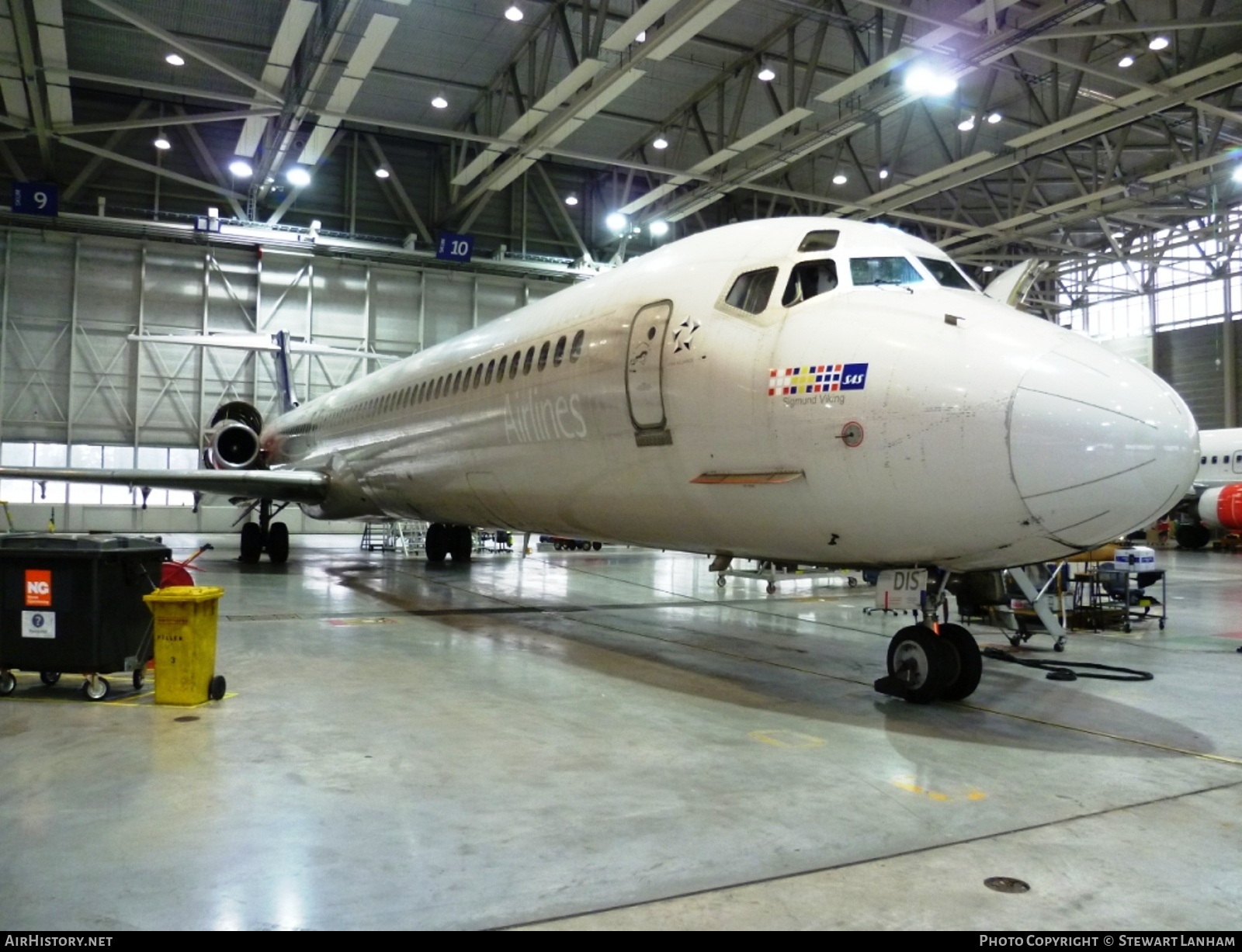 Aircraft Photo of SE-DIS | McDonnell Douglas MD-82 (DC-9-82) | Scandinavian Airlines - SAS | AirHistory.net #873748