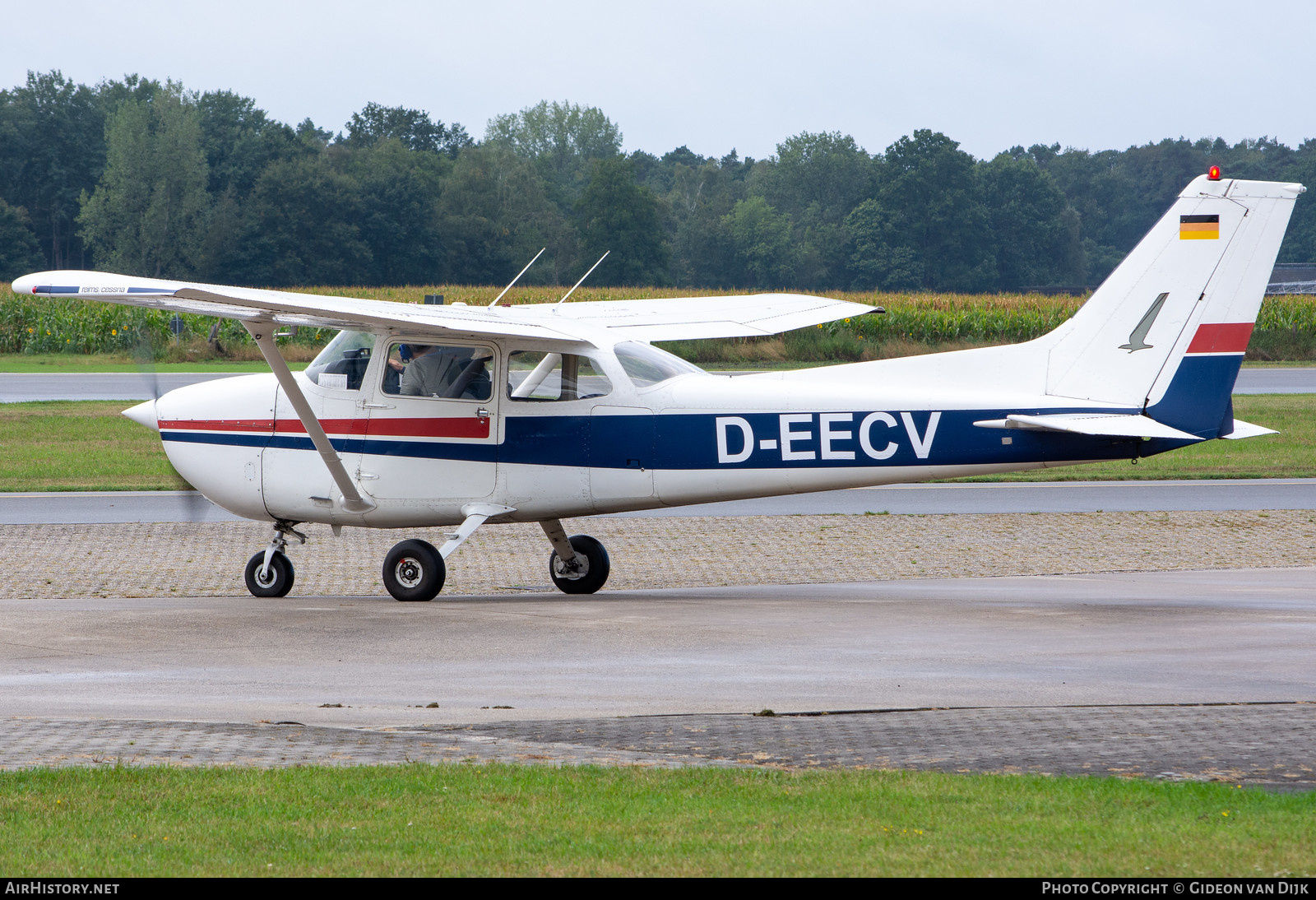 Aircraft Photo of D-EECV | Reims F172N Skyhawk | AirHistory.net #873888
