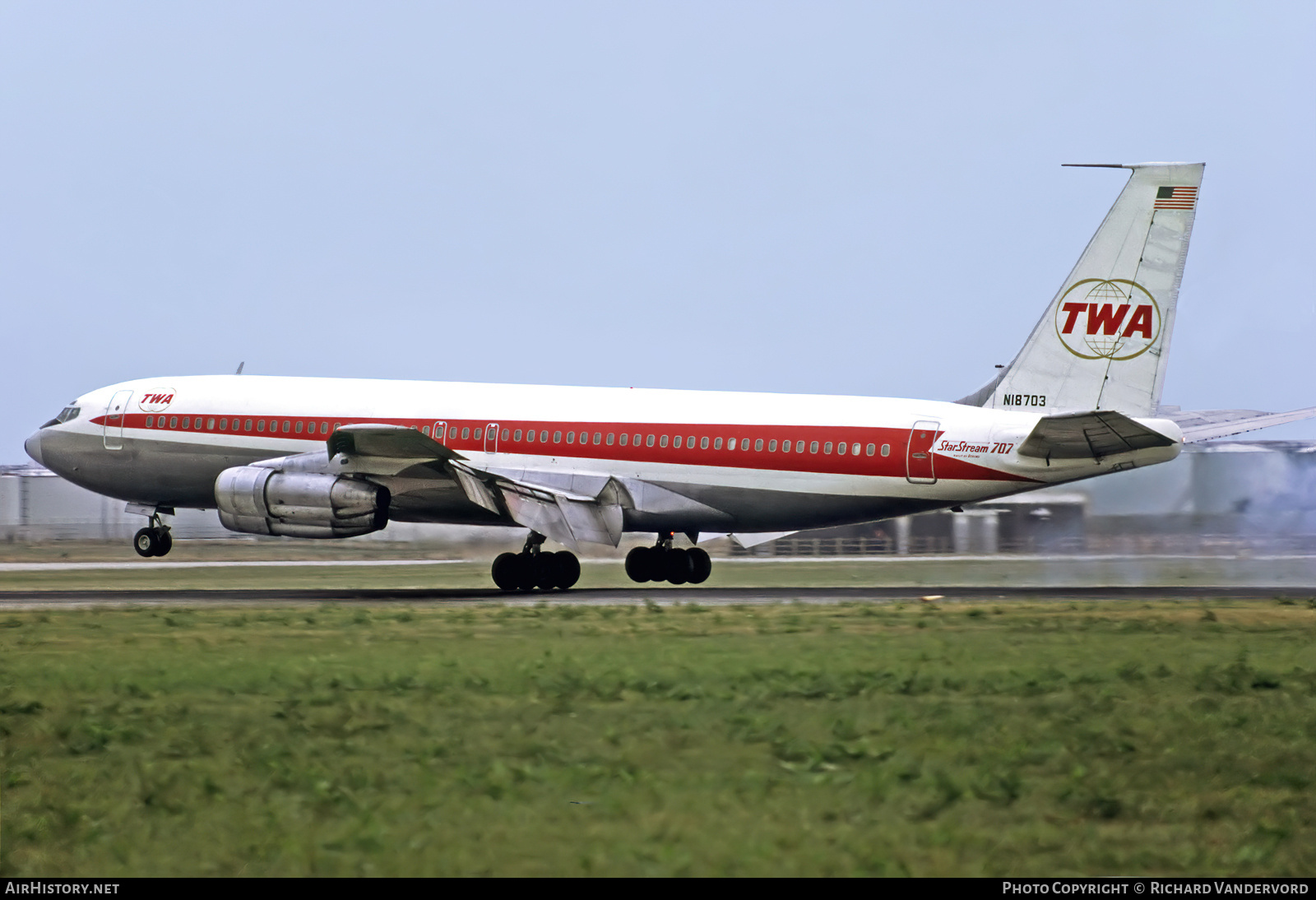 Aircraft Photo of N18703 | Boeing 707-331B | Trans World Airlines - TWA | AirHistory.net #873958