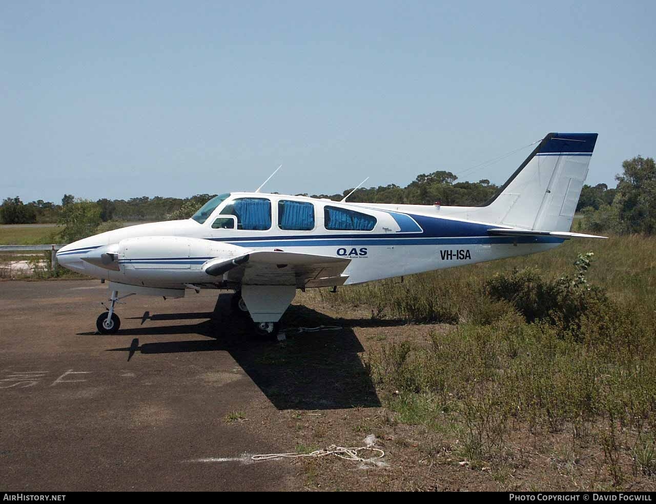 Aircraft Photo of VH-ISA | Beech A55 Baron (95-A55) | QAS - Queensland Aviation Services | AirHistory.net #874056