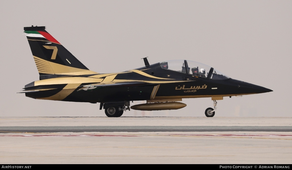 Aircraft Photo of 777 | Hongdu L-15 Falcon | United Arab Emirates - Air Force | AirHistory.net #874148