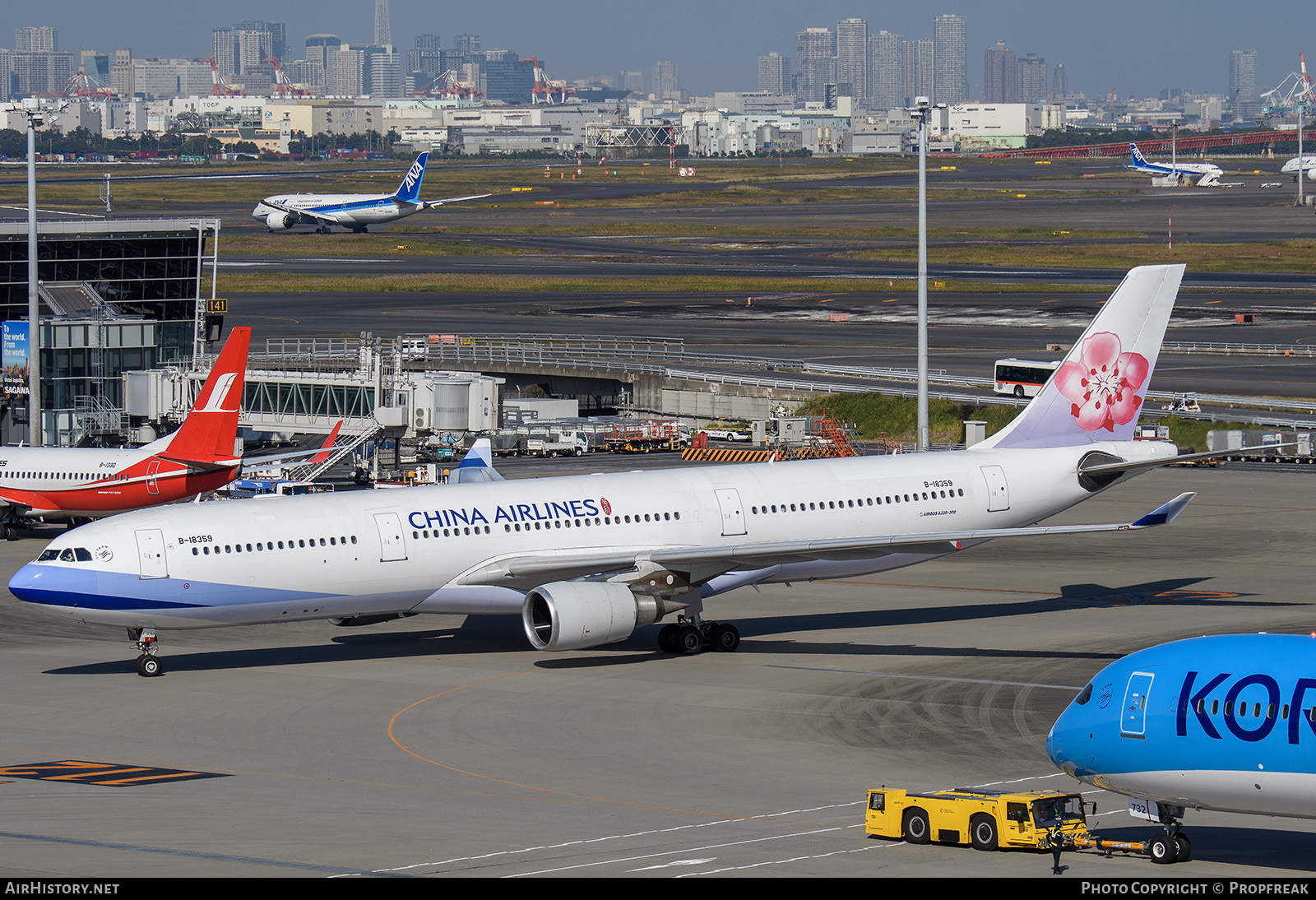 Aircraft Photo of B-18359 | Airbus A330-302 | China Airlines | AirHistory.net #874262