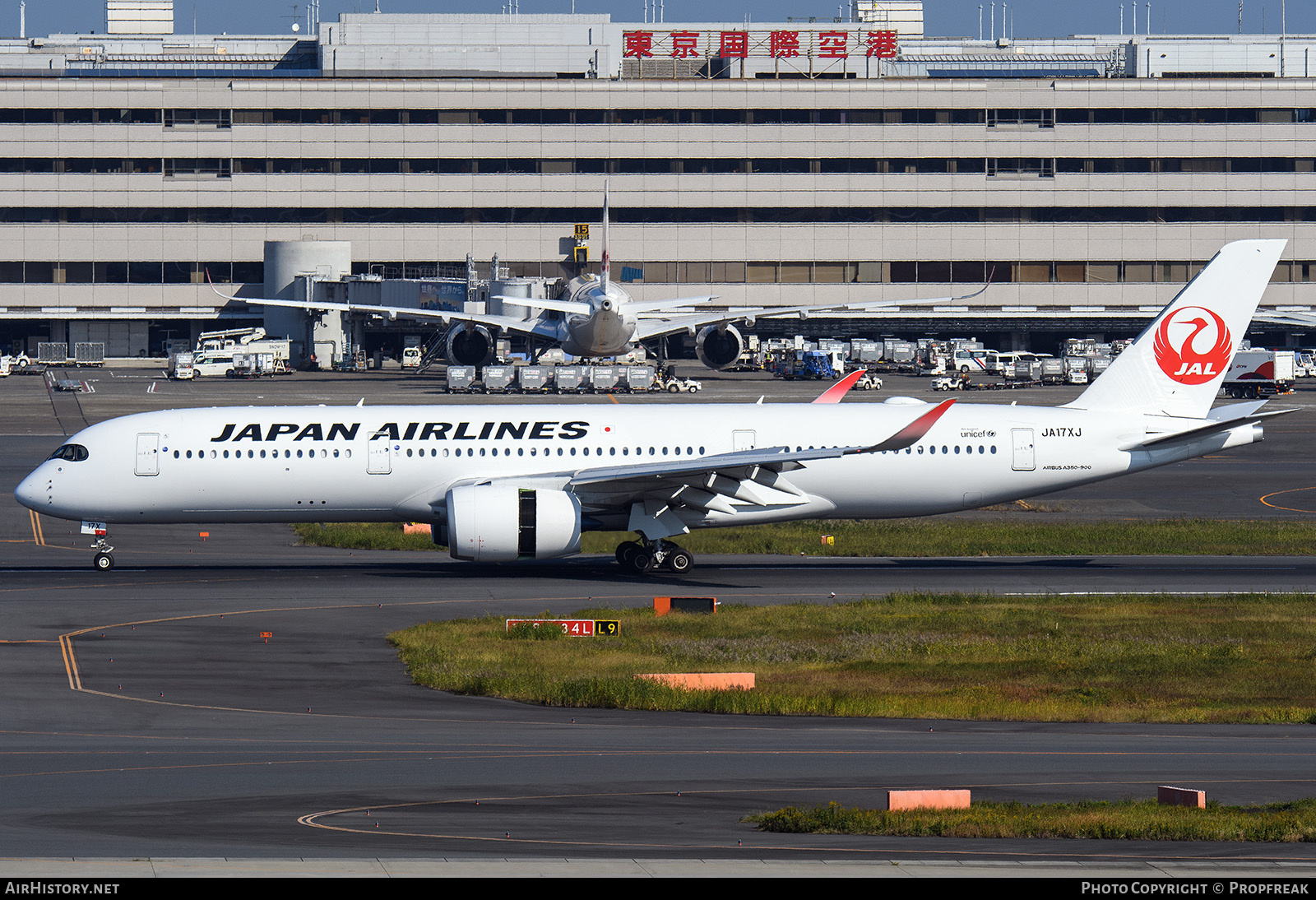 Aircraft Photo of JA17XJ | Airbus A350-941 | Japan Airlines - JAL | AirHistory.net #874263