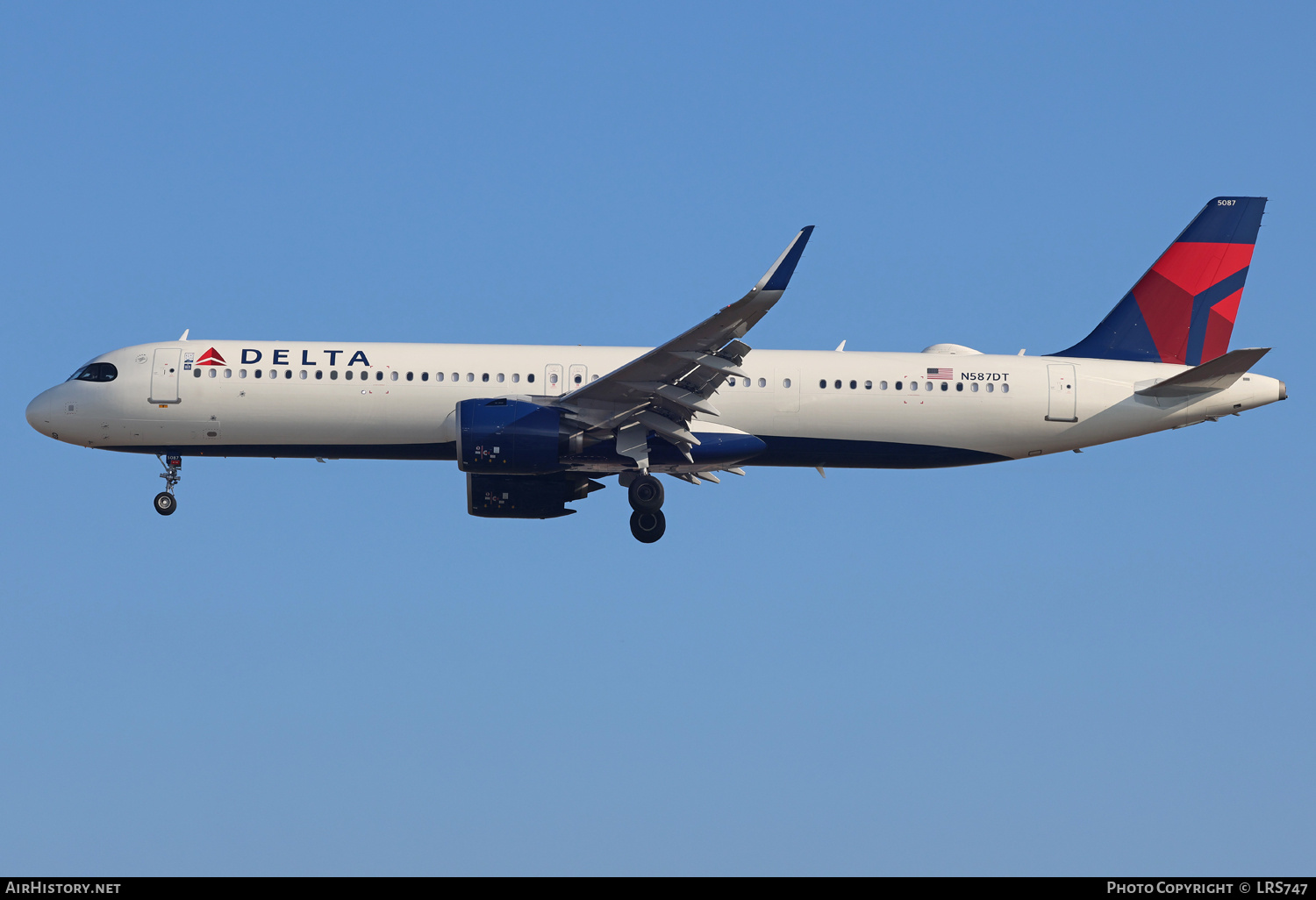 Aircraft Photo of N587DT | Airbus A321-271NX | Delta Air Lines | AirHistory.net #874279