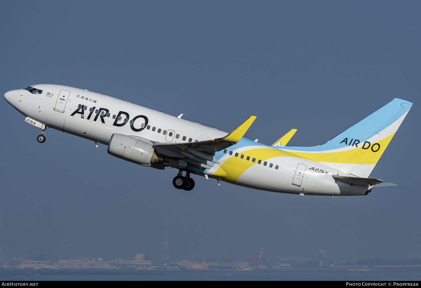 Aircraft Photo of JA07AN | Boeing 737-781 | Air Do | AirHistory.net #874357