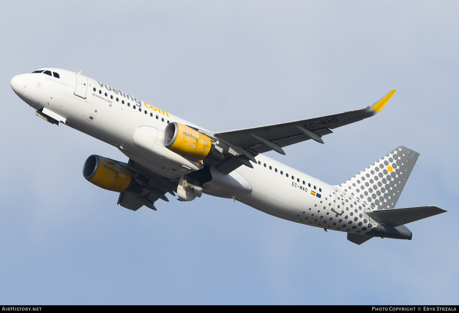 Aircraft Photo of EC-MAO | Airbus A320-214 | Vueling Airlines | AirHistory.net #874361