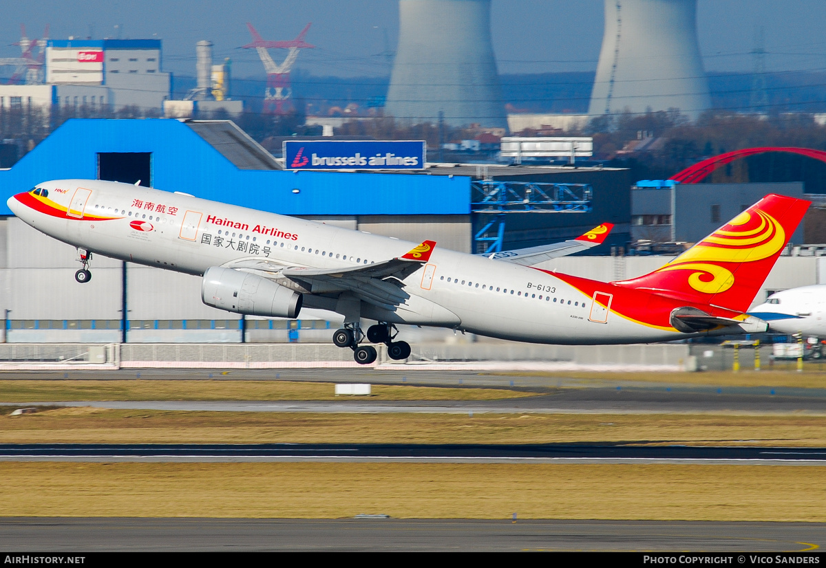 Aircraft Photo of B-6133 | Airbus A330-243 | Hainan Airlines | AirHistory.net #874720