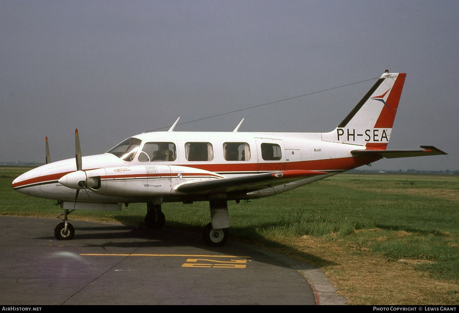 Aircraft Photo of PH-SEA | Piper PA-31-310 Navajo | AirHistory.net #874893