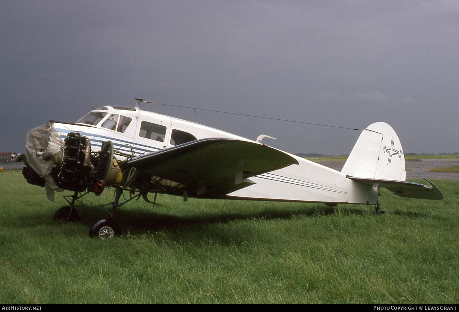 Aircraft Photo of OO-TIN | Cessna UC-78 Bobcat (T-50) | AirHistory.net #874894