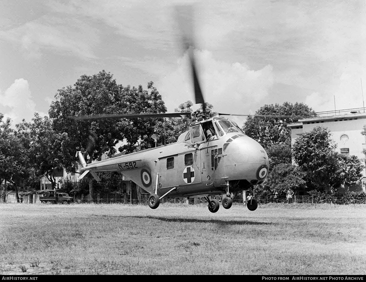 Aircraft Photo of 592 | Sikorsky H-19B Chickasaw | France - Air Force | AirHistory.net #875028