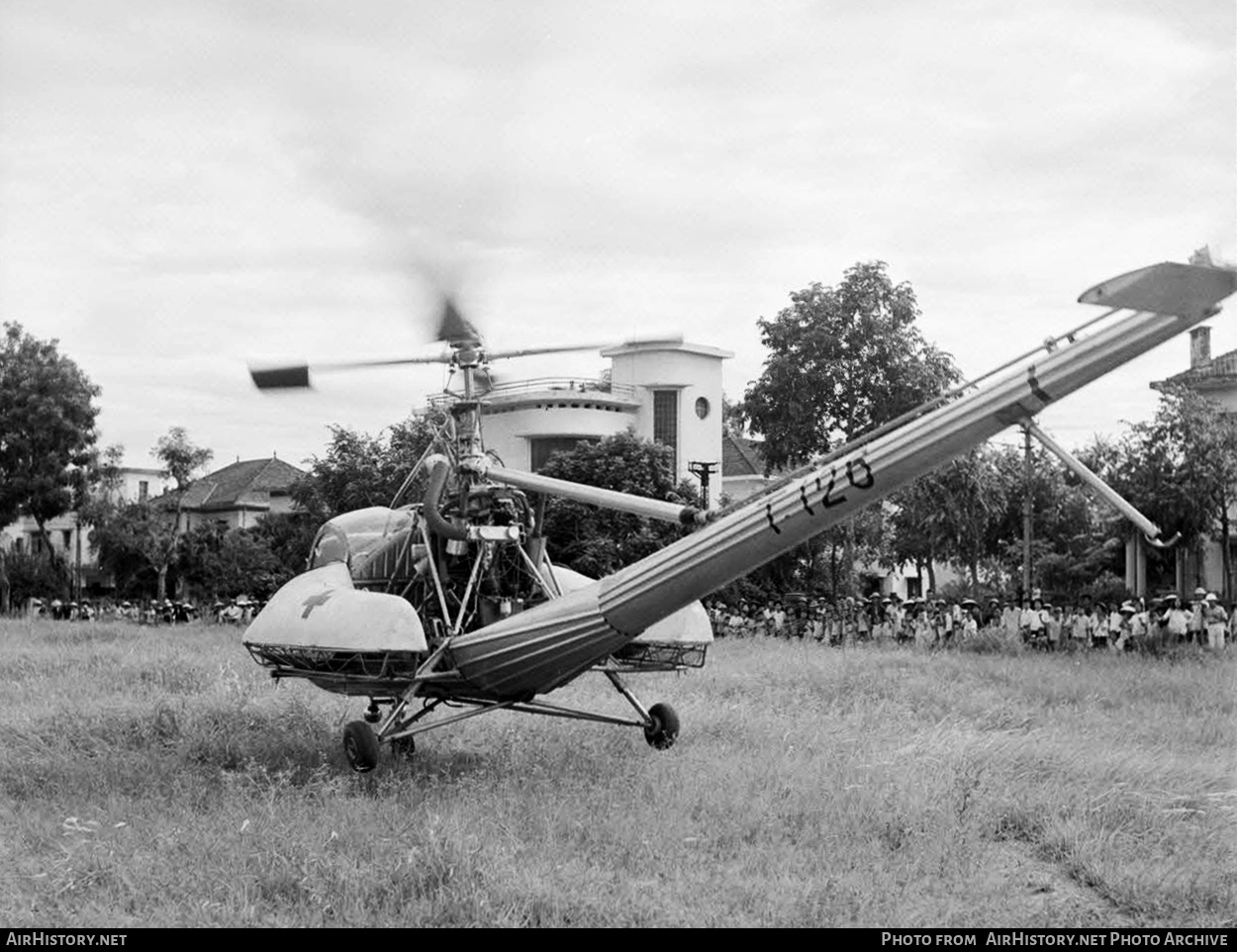Aircraft Photo of 126 | Hiller UH-12A | France - Air Force | AirHistory.net #875038