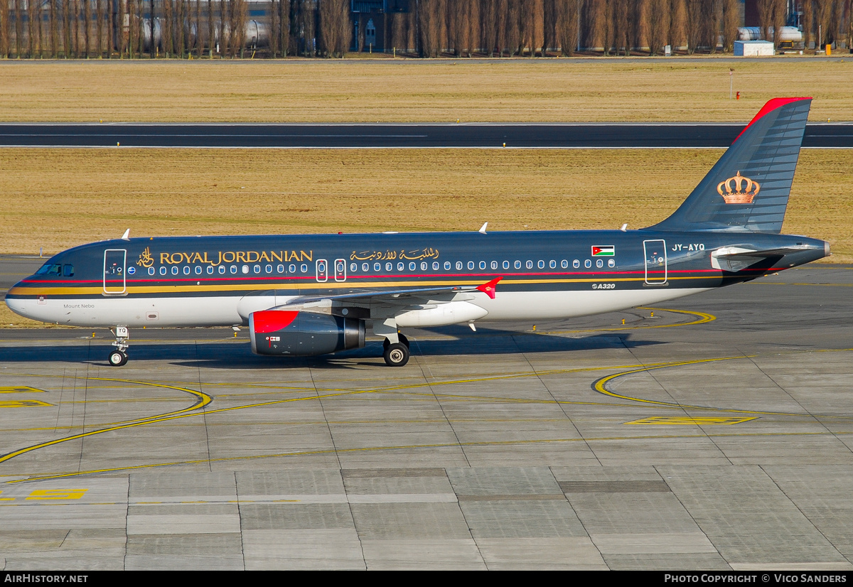 Aircraft Photo of JY-AYQ | Airbus A320-232 | Royal Jordanian Airlines | AirHistory.net #875046