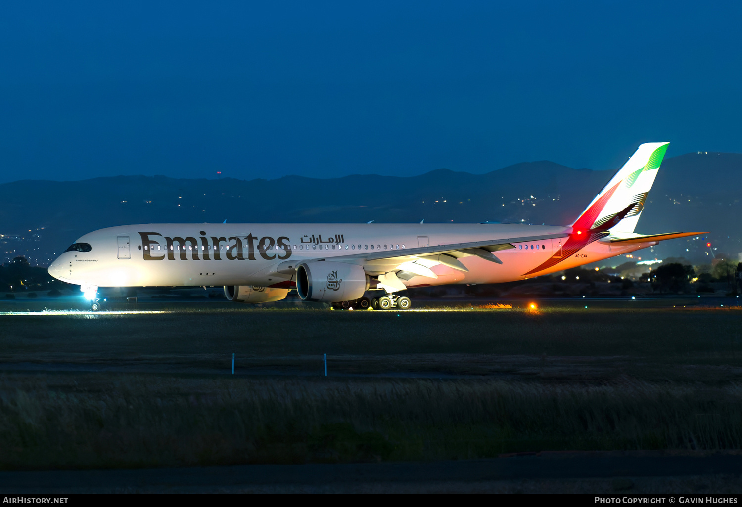 Aircraft Photo of A6-EXM | Airbus A350-941 | Emirates | AirHistory.net #875055